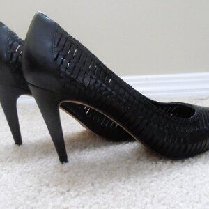 Cole Haan- Nike Air Heels Black Size 8